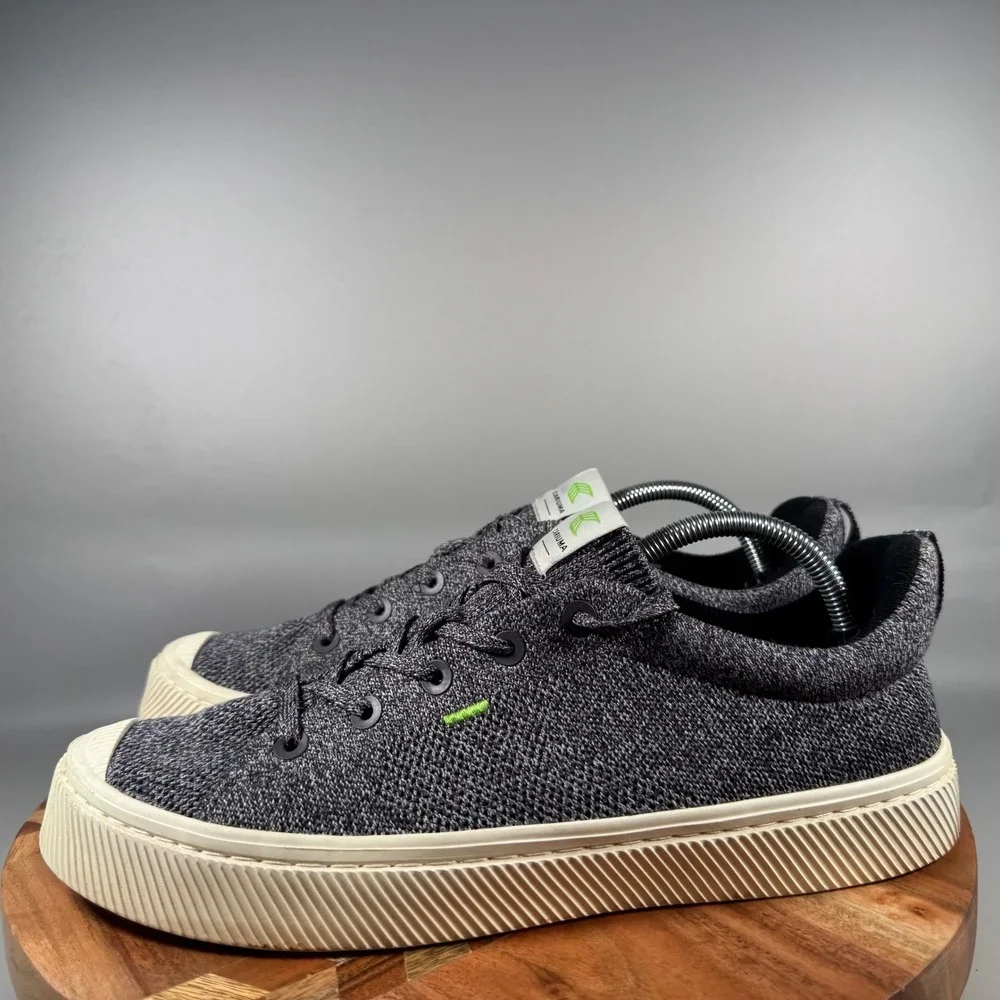 Cariuma IBI Low Grey Bamboo Knit Sustainable Sneakers Mens 10.5 Womens 12